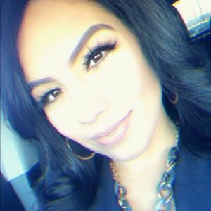 Meet your Posher, Noelia